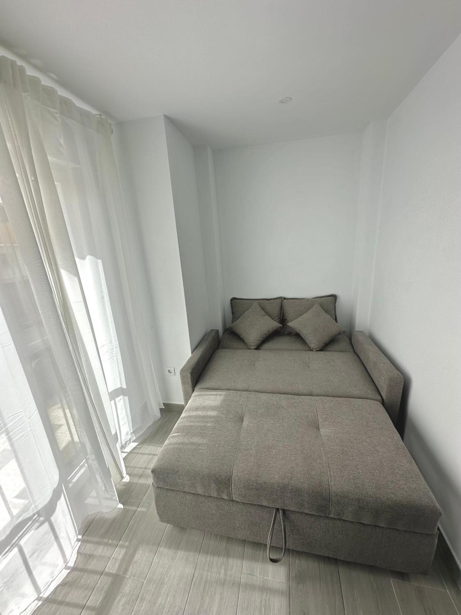 Apartamento Maui Beach En El Palo مالقة المظهر الخارجي الصورة