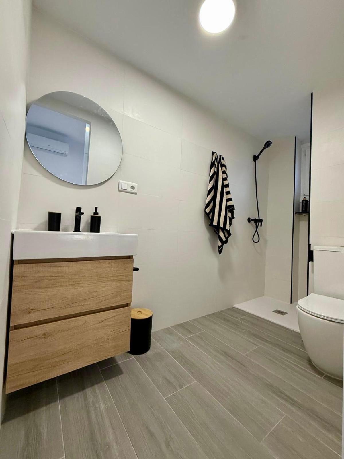 Apartamento Maui Beach En El Palo مالقة المظهر الخارجي الصورة